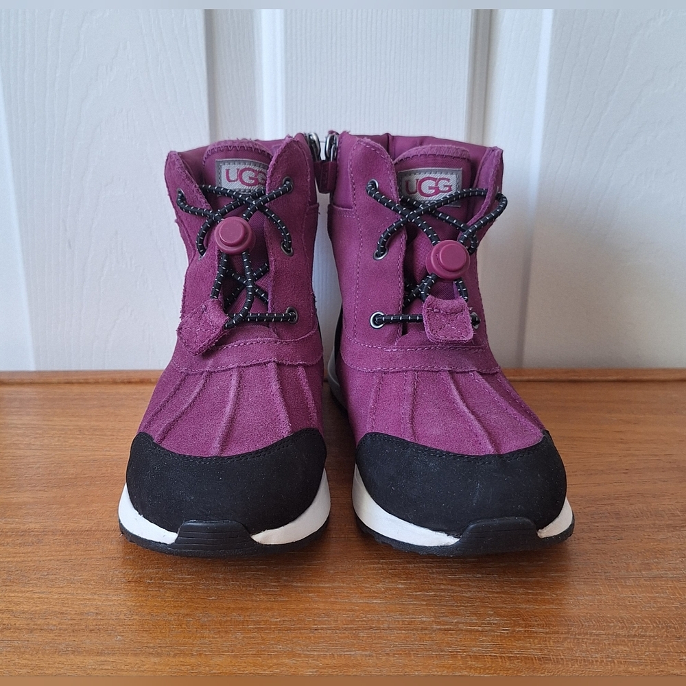 UGG Waterproof Sneaker Snow Boots Thinsulate Hi Top Hiking Kids Women EU 36 NEW - Picture 5 of 16